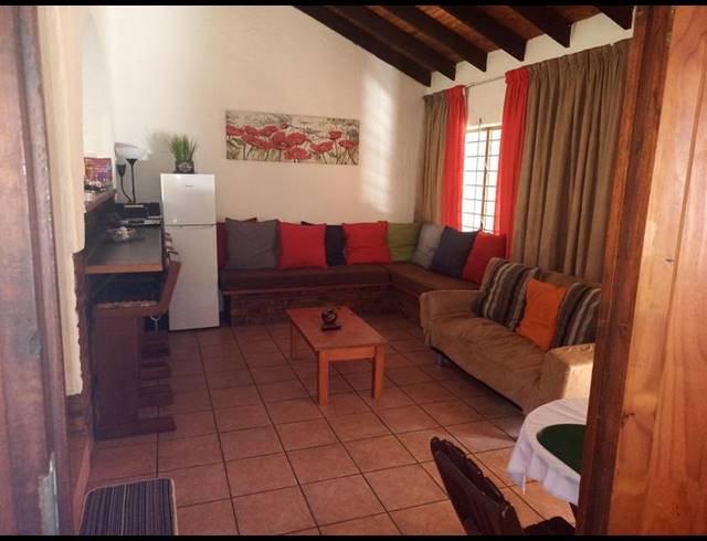 2 BEDROOM APARTMENT FOR SALE IN GLENMORE